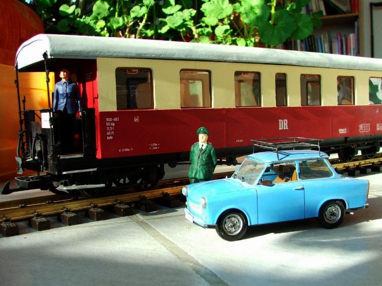 Revell_Trabbi