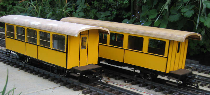 Im Bahnhof
