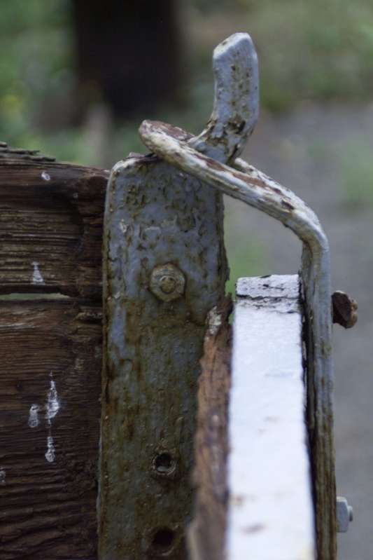 040829_klappe-haken_01