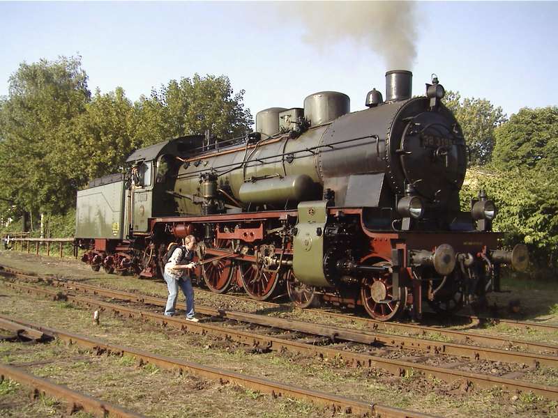 38 3199