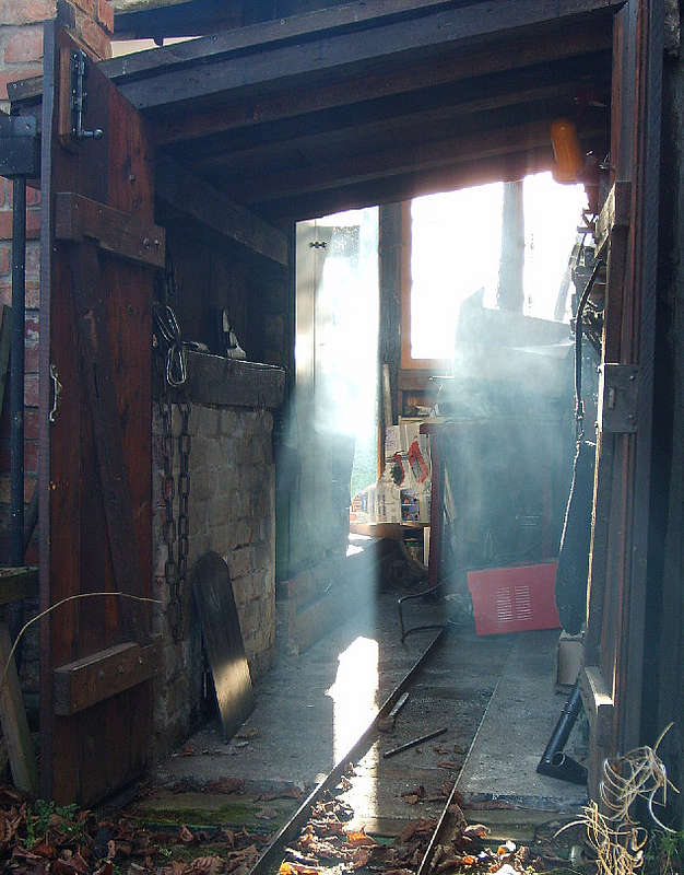Morgenstimmung_in_der_Lokwerkstatt