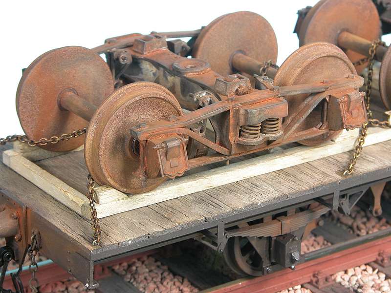 Flachwagen von Gecomodel mit Beladung