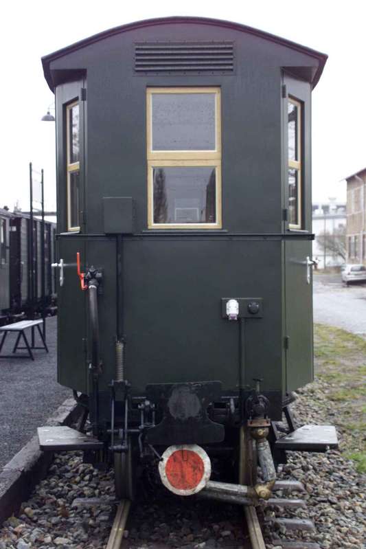 041129_MBB0056_front
