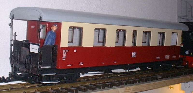 900-483_08
