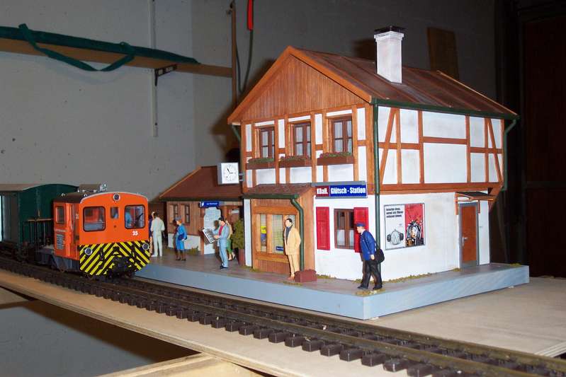 Bahnsteigseite (1)