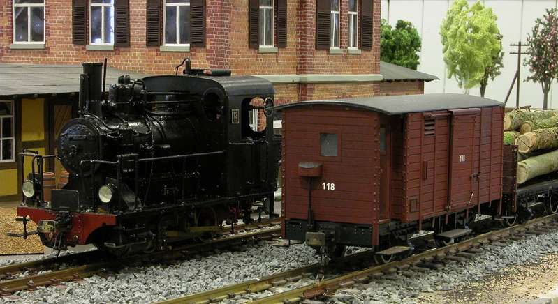 Marcos WN12 in Aalen beim Umsetzen