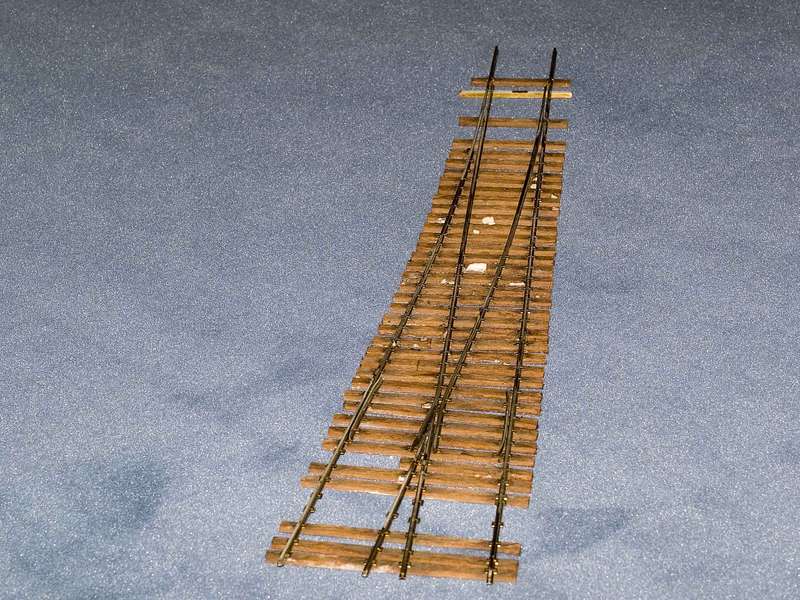 4043432