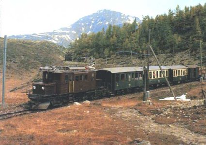 BB Krokodil und drei Wagen