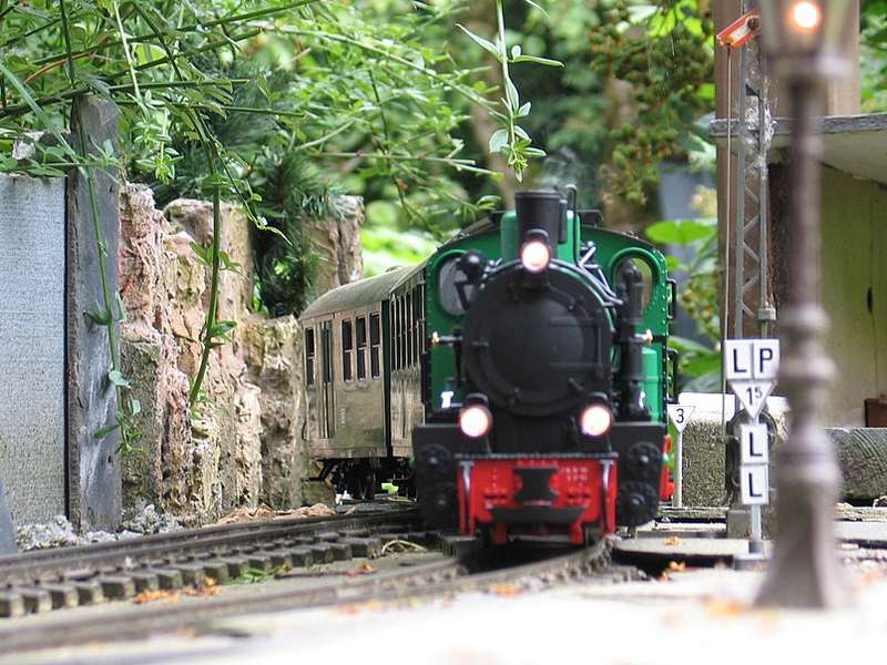 Bahnhofseinfahrt