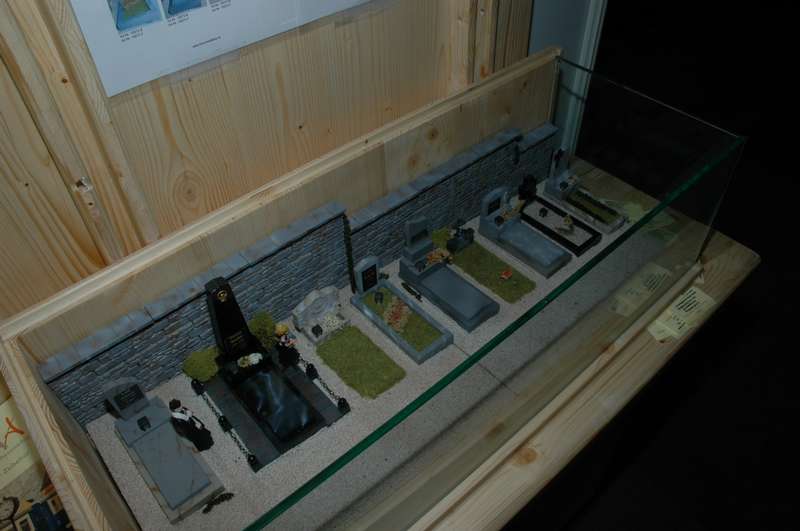 Friedhof 4