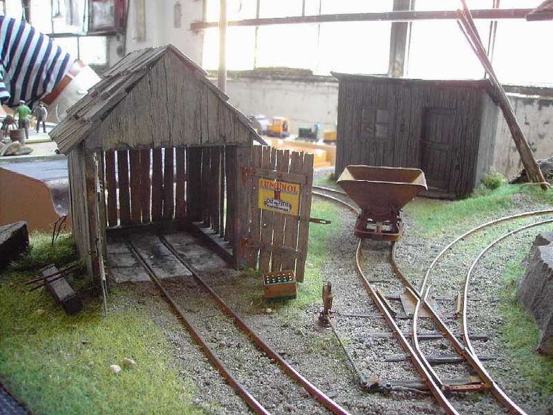 Schraubers_Lokschuppen
