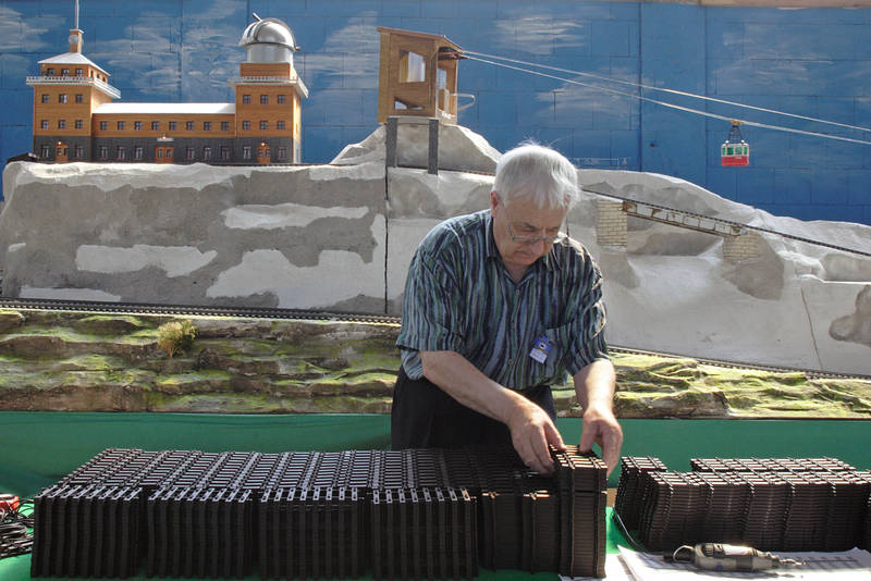 Gornergrat / Stephan Strub beim Gleisbau