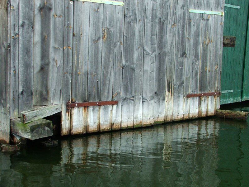 Holz_am_Wasser_03