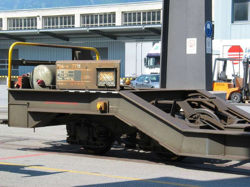Sbk-v7711_1_