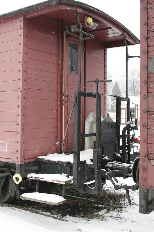 905-152