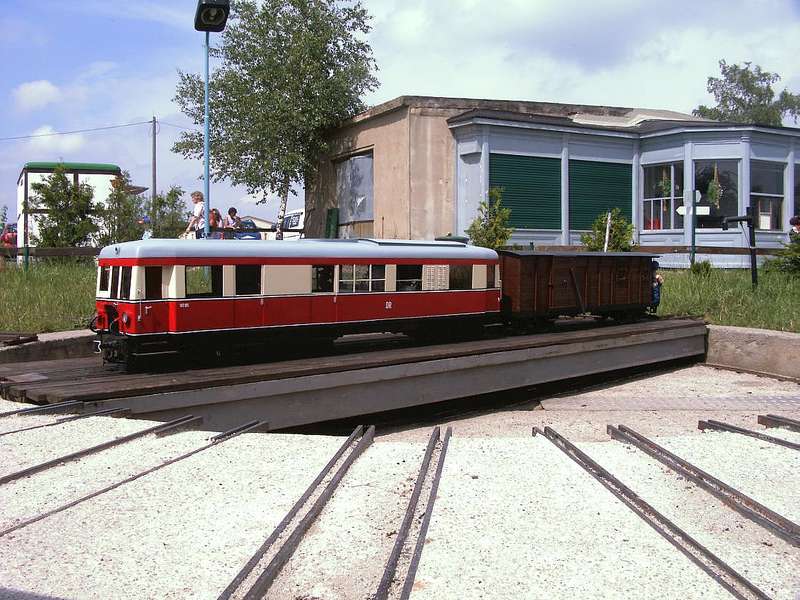 auf der Drehscheibe mit 904 101
