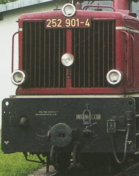252_901_Front