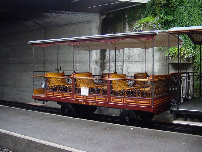 Wagen_11_an_der_Spitze_des_Zuges