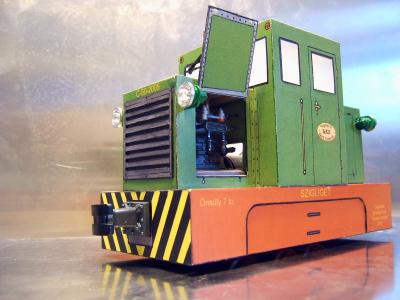 Motordeckel offen