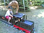547Felix_steuert_7_Zoll_Bahn.jpg