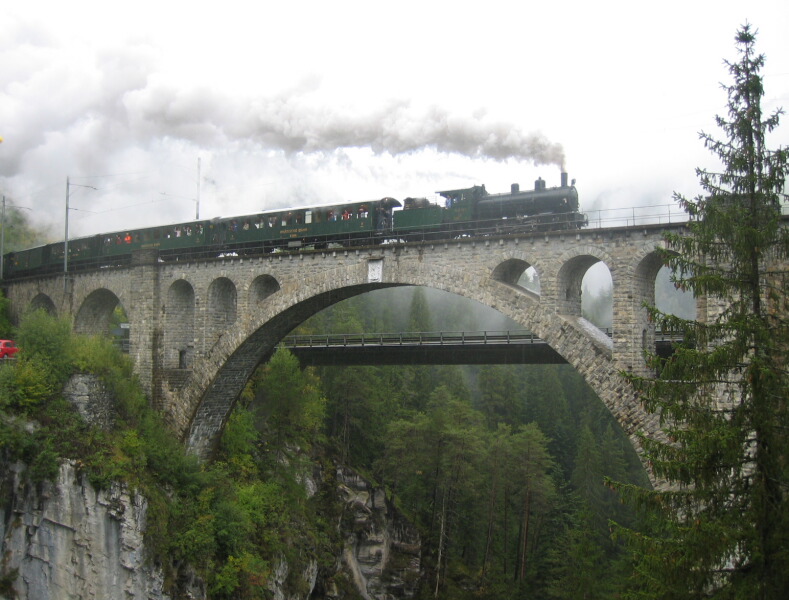 Dan kam der Dampfzug