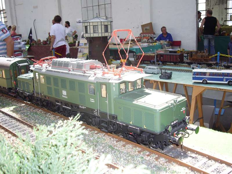 e94