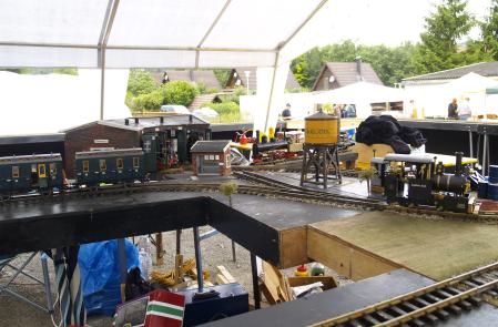 Eisenbahn_im_Zelt_klein