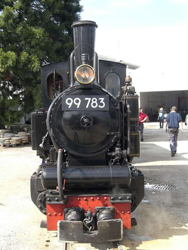 99 783