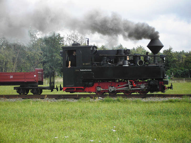 99_3317_mit_Ziegelwagen_an_Goraweiche02