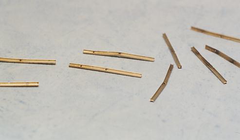 H0-Schienen für die Pfosten