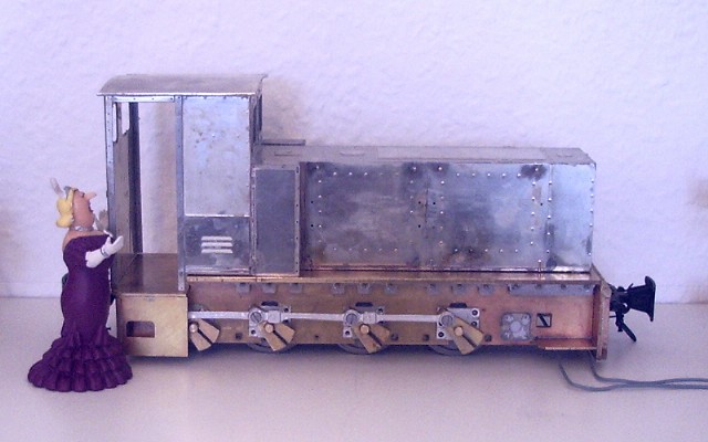 hf130_18