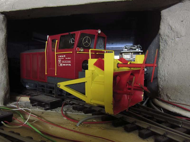 Brünigbahn-Schneeschleuder Profil-Messfahrt 7