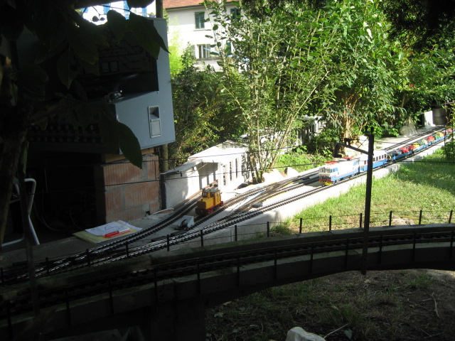 Einfahrt Nord Stazione Prato mit Stellwerk
