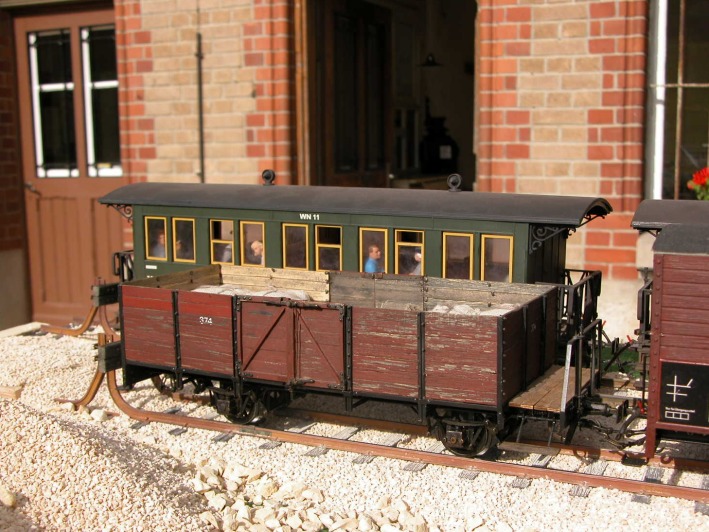 D9-087 Ow 374 (01)