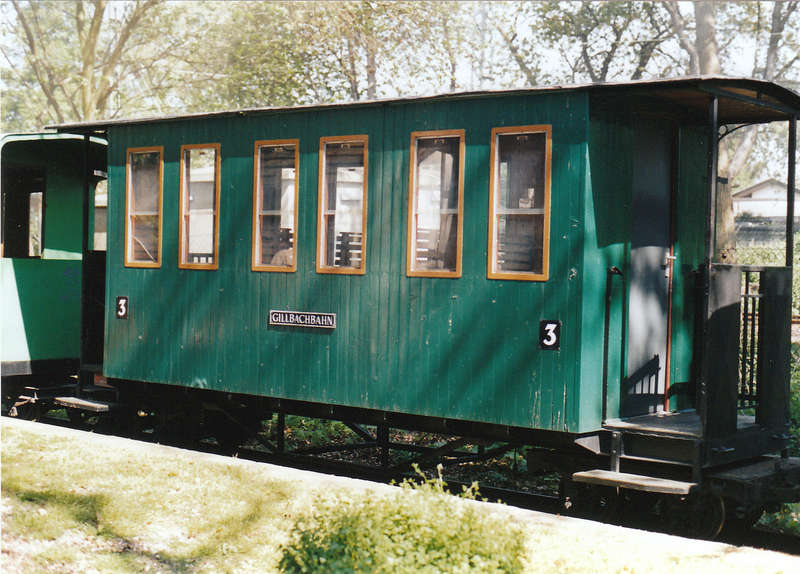 FWO08104