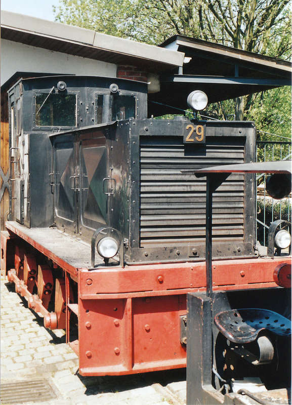 FWO08111