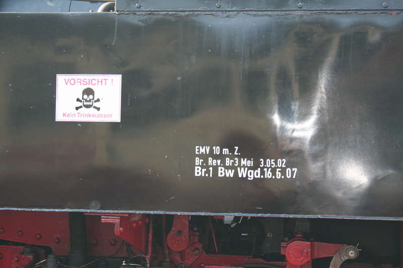 995906