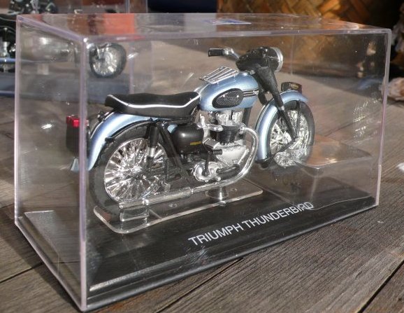 Triumph - Protar