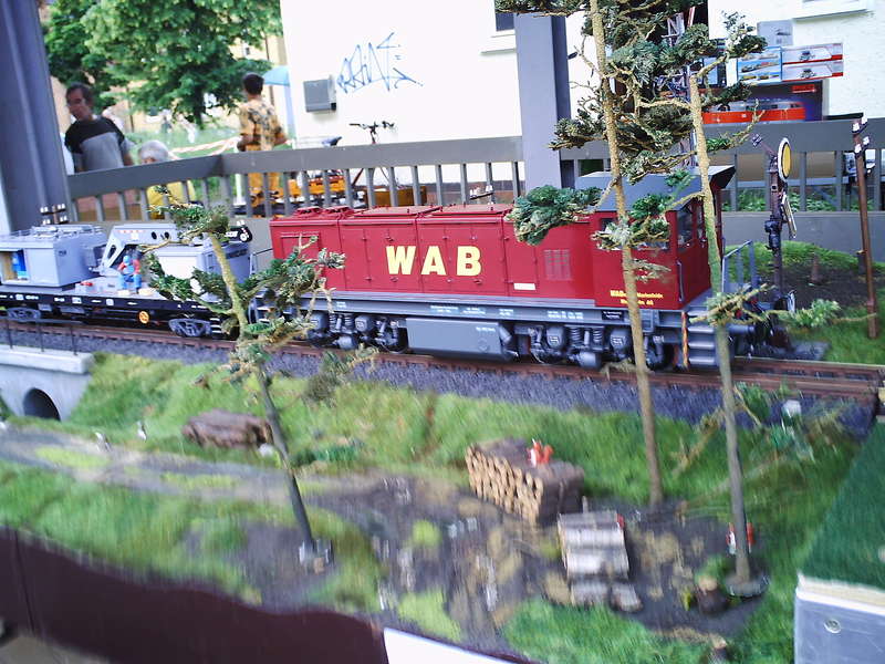 Warlthausen am Bahnübergang