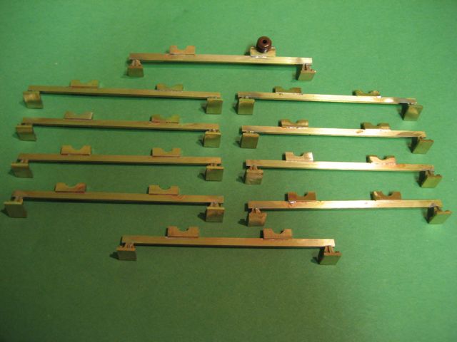 Dachstützen Stromabnehmer 10