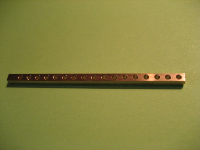 Ge 6/6 II Bremsschlauch Kettenhalterung 1
