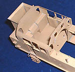606BR94_5_R_ckwand_mit_Schrank_und_Kohlensch_tte.jpg