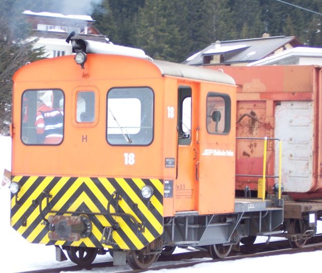 Tm 18 mit Container