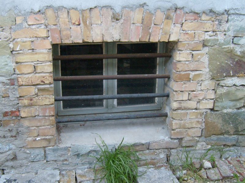 Kellerfenster
