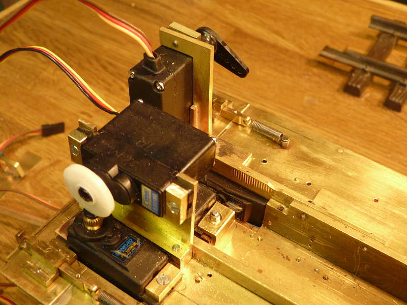 Br_78_f_nf_Servos_060