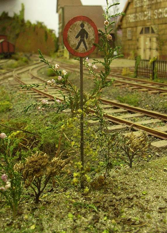 052_Bahnsteigende