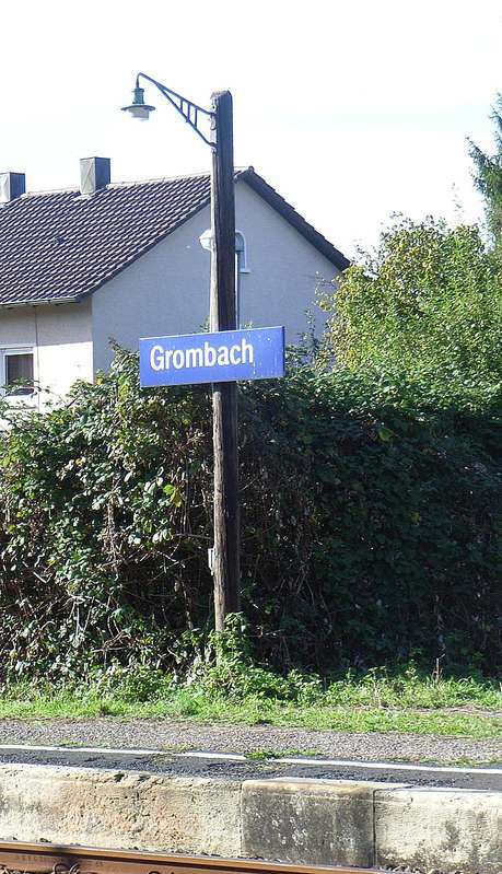 Bahnsteiglaterne_Grombach