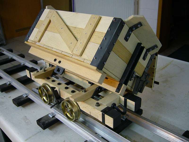 Holzkastenkipper_11