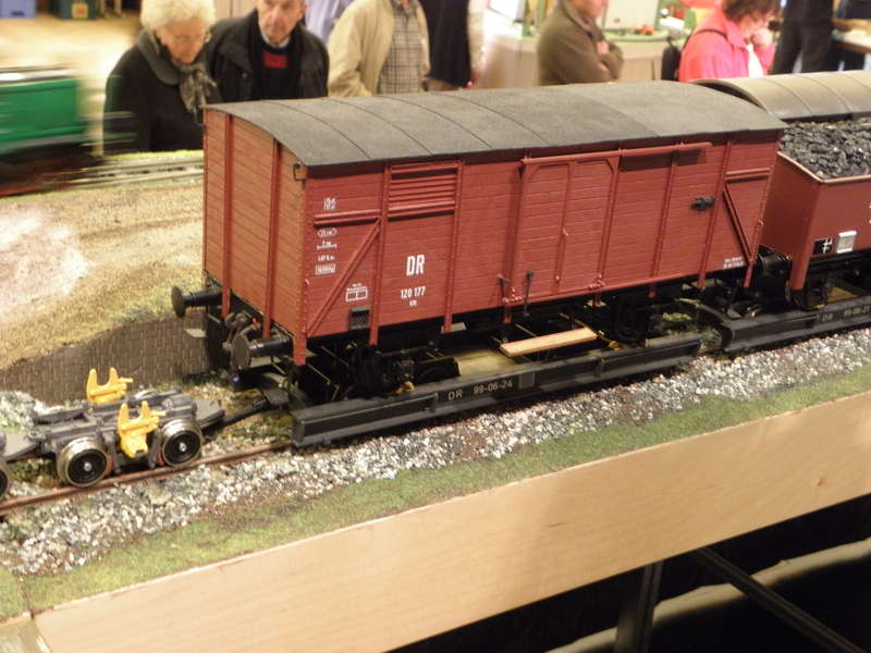 PB040511