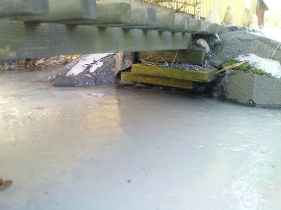 the_bridge_with_some_ice
